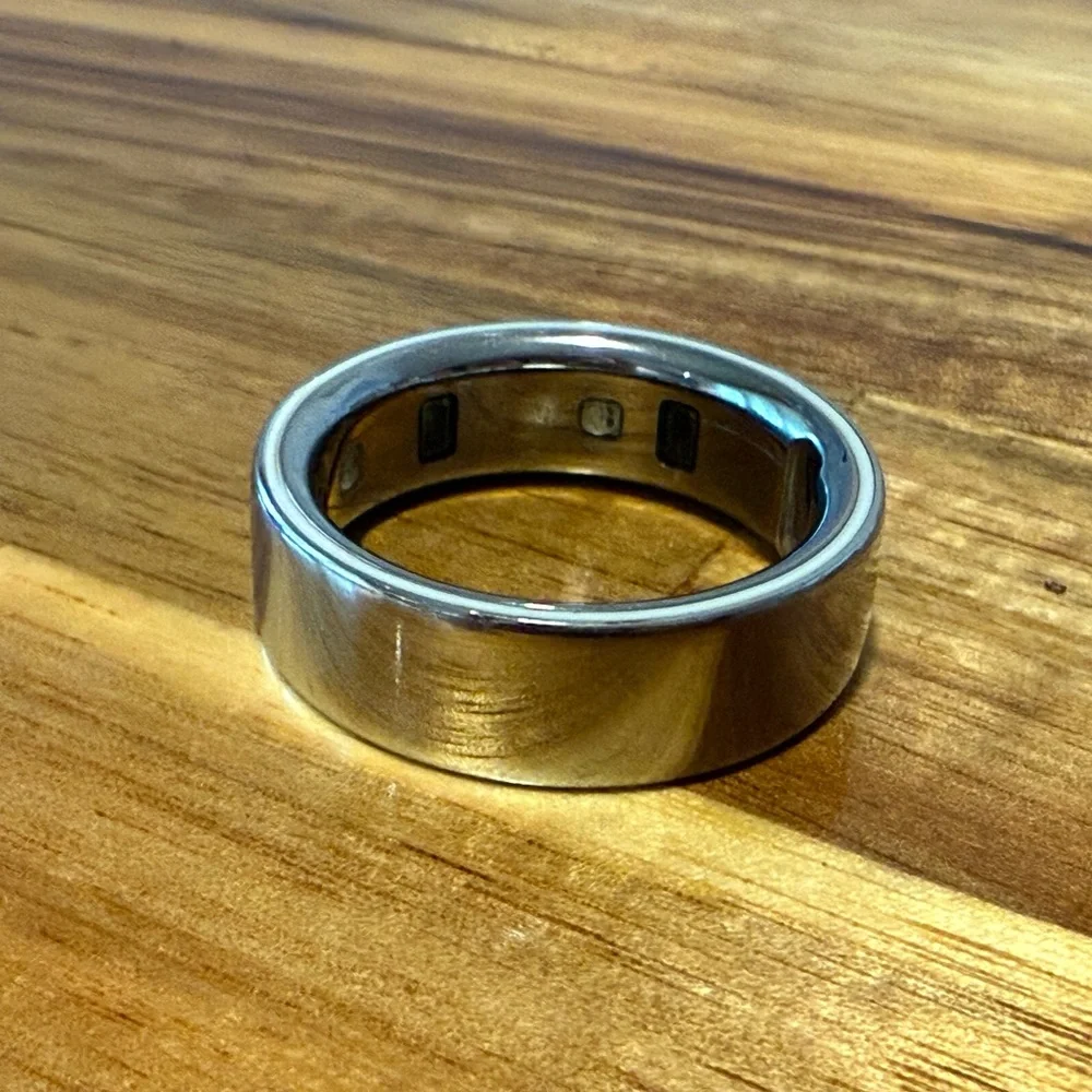Oura Silver Charging Dock
